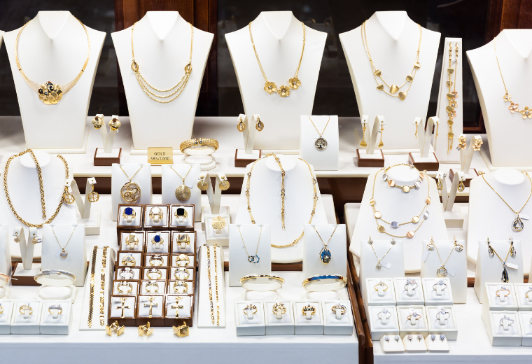 Top 10 Jewelry Tradeshows You Can't Miss in 2025